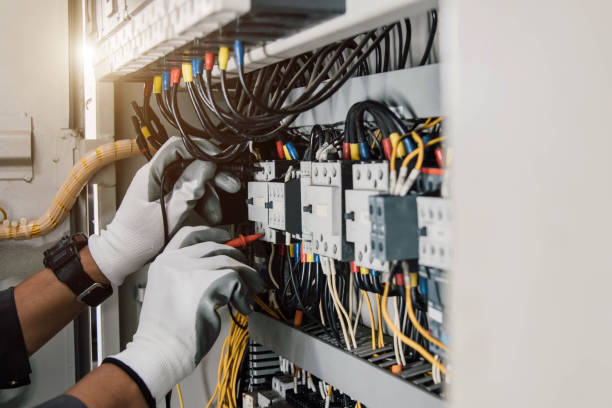 Best Electrical Installation Contractor  in Englewood, FL